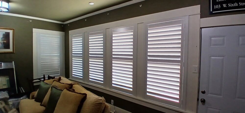 Custom Roman Shades on Woodlands Dr in Tyler, TX
