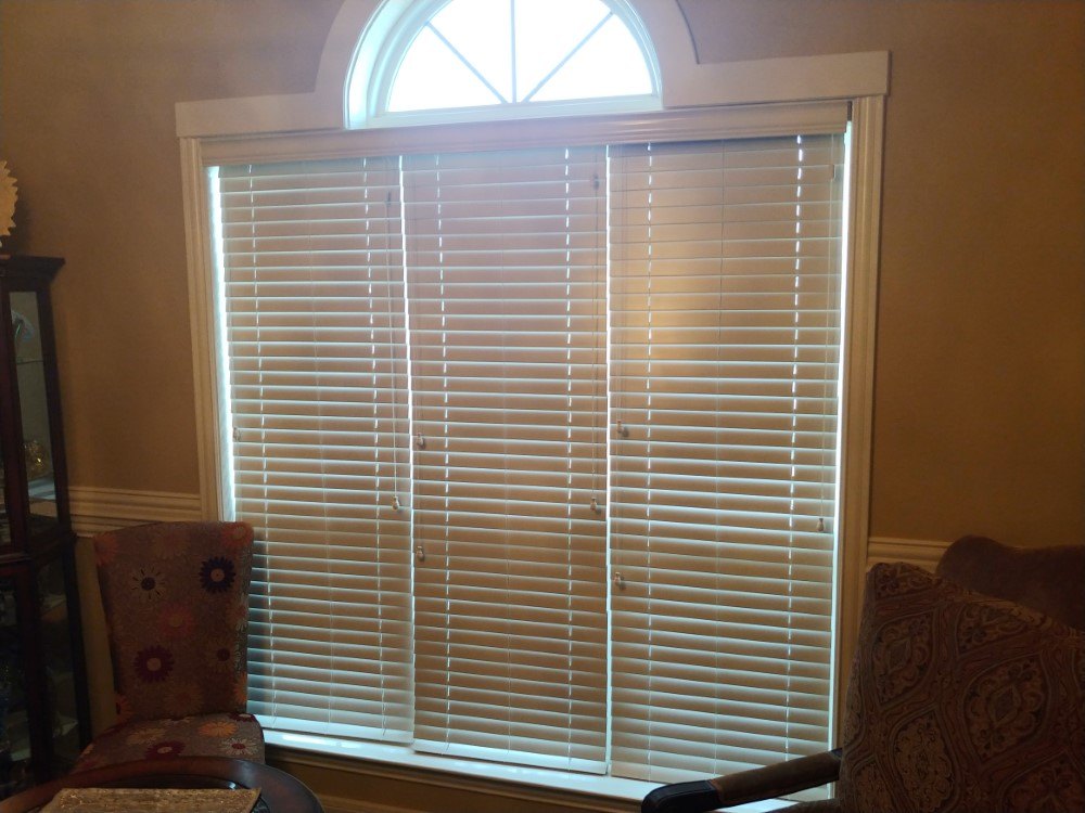 Texton Roller Shades in Bullard, TX